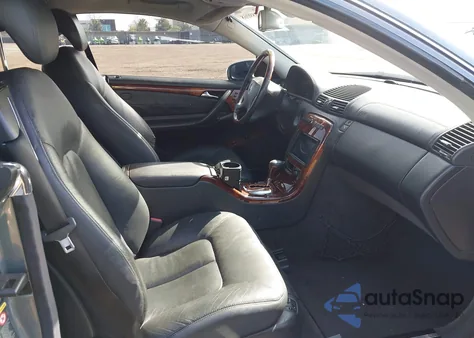 2004 Mercedes-Benz Cl 500 z USA, uszkodzony, nr VIN WDBPJ75J34A040349